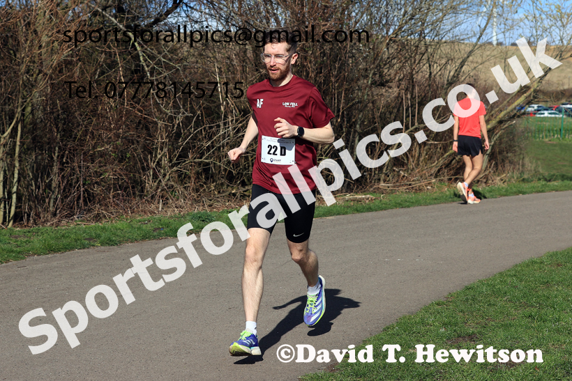 Senior Mens 2026 NECAA Royal Signals Road Relays, Hetton Lyons Country Park, Hetton le Hole. Photo: David T. Hewitson/Sports for All Pics